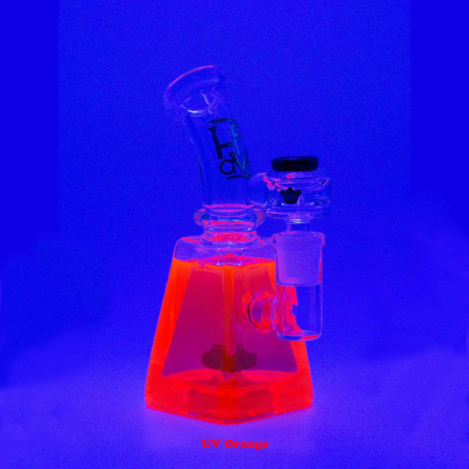 Krave Glass Giza Pyramid Bong