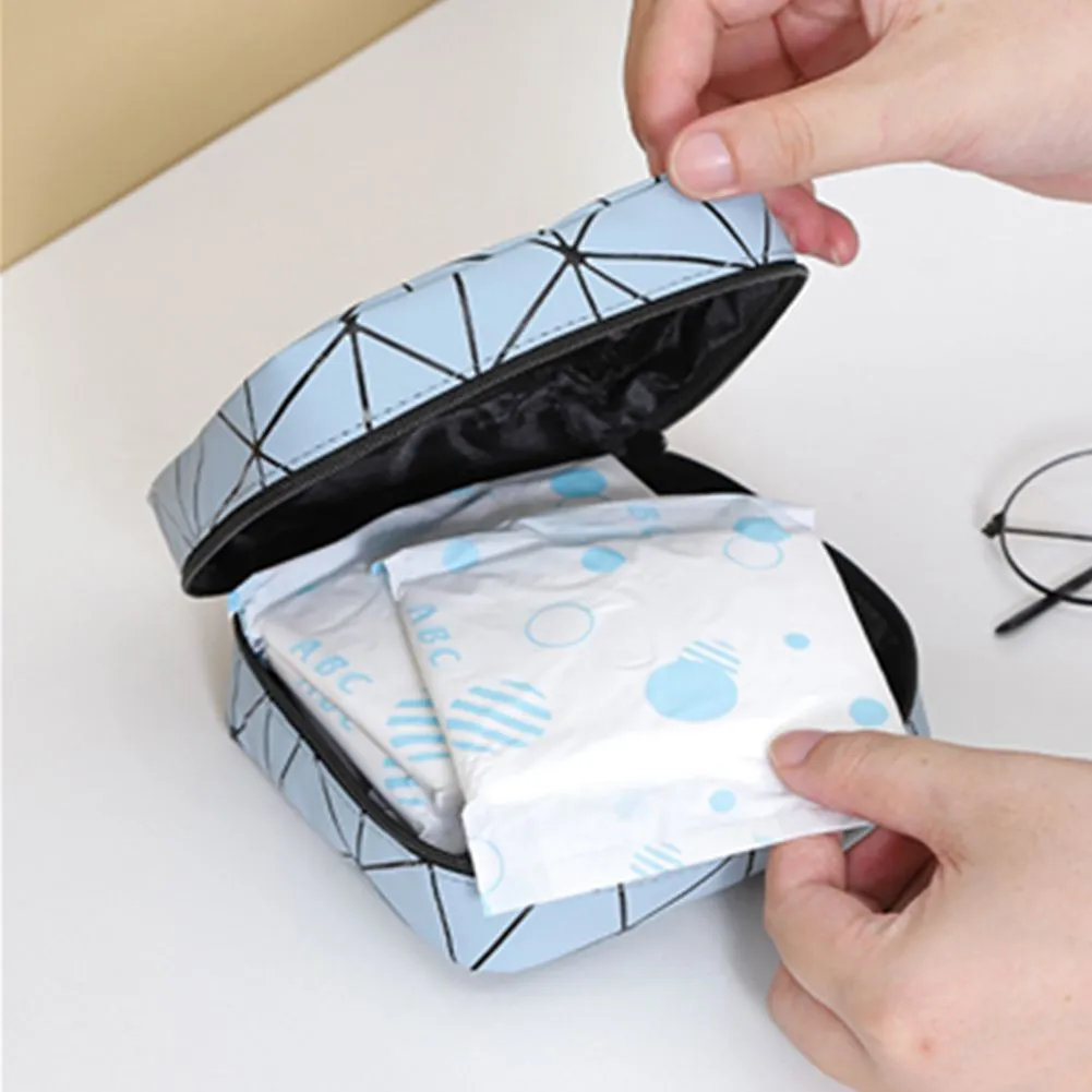 MINI LINES PRINT COSMETIC POUCH